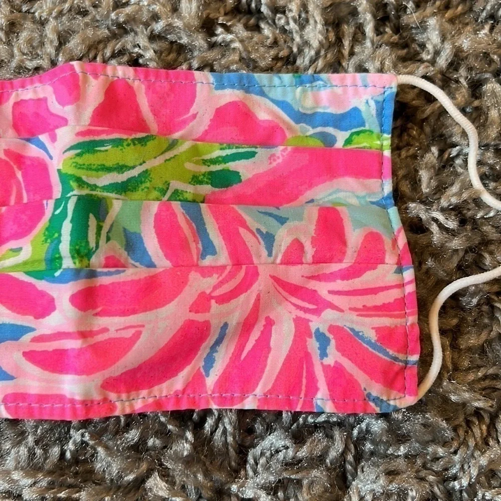 LILLY Pulitzer Face Mask